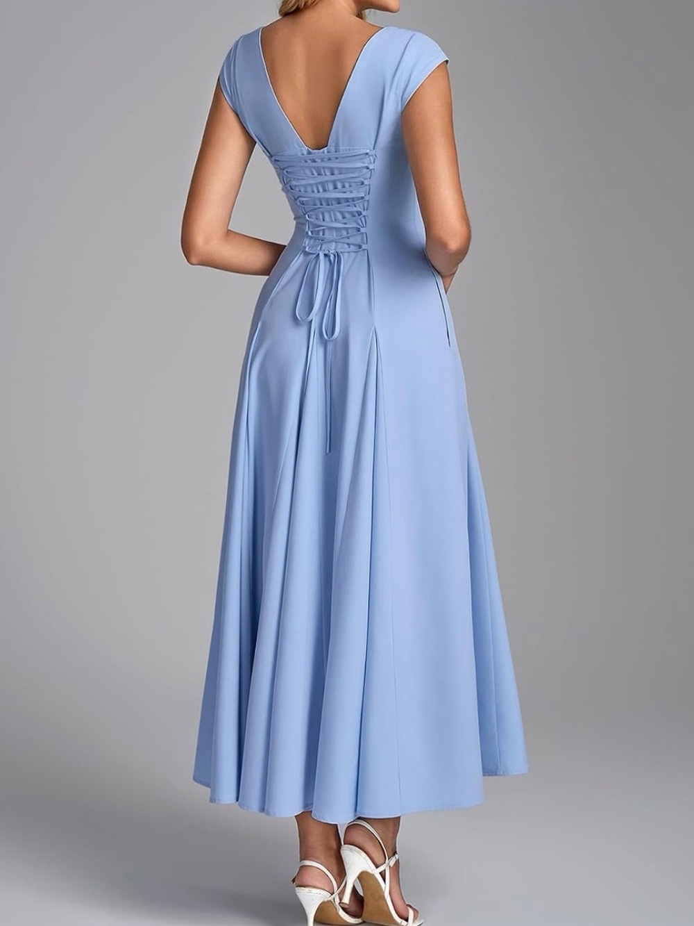 Light Blue Midi Dress β’ Square Neck β’ Back Corset β’ Size 10 / Large β’ Auraxe - Picture 4 of 11